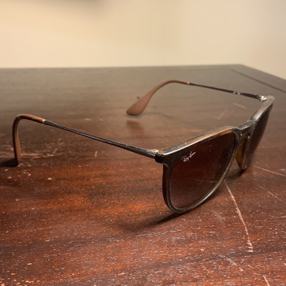 Ray Ban Erika Sunglasses - Picture 4 of 5